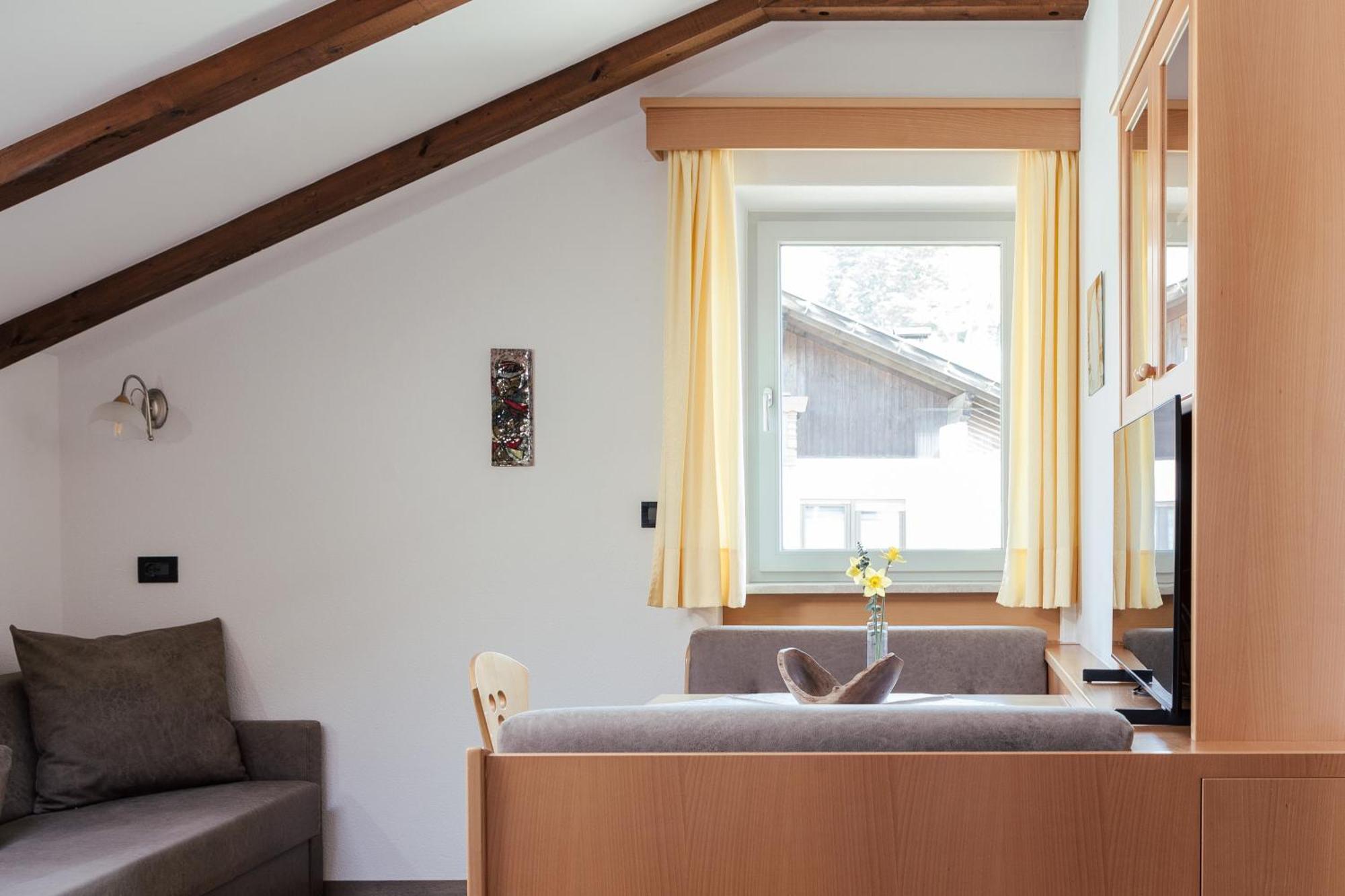 Garni Sirmian Hotel Merano Bagian luar foto