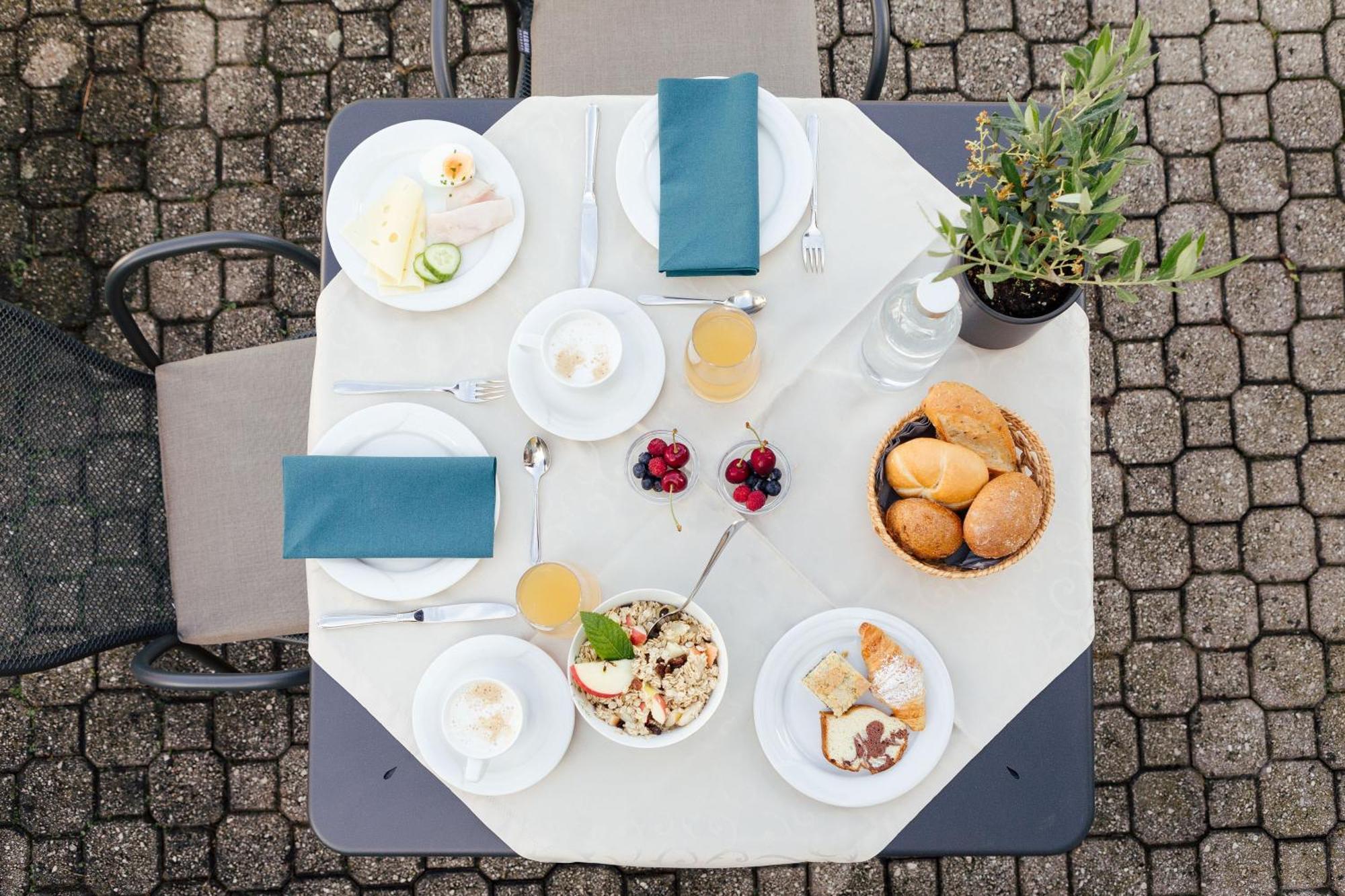Garni Sirmian Hotel Merano Bagian luar foto